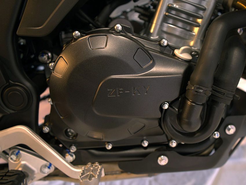 Motor bicilíndrico 378 cc