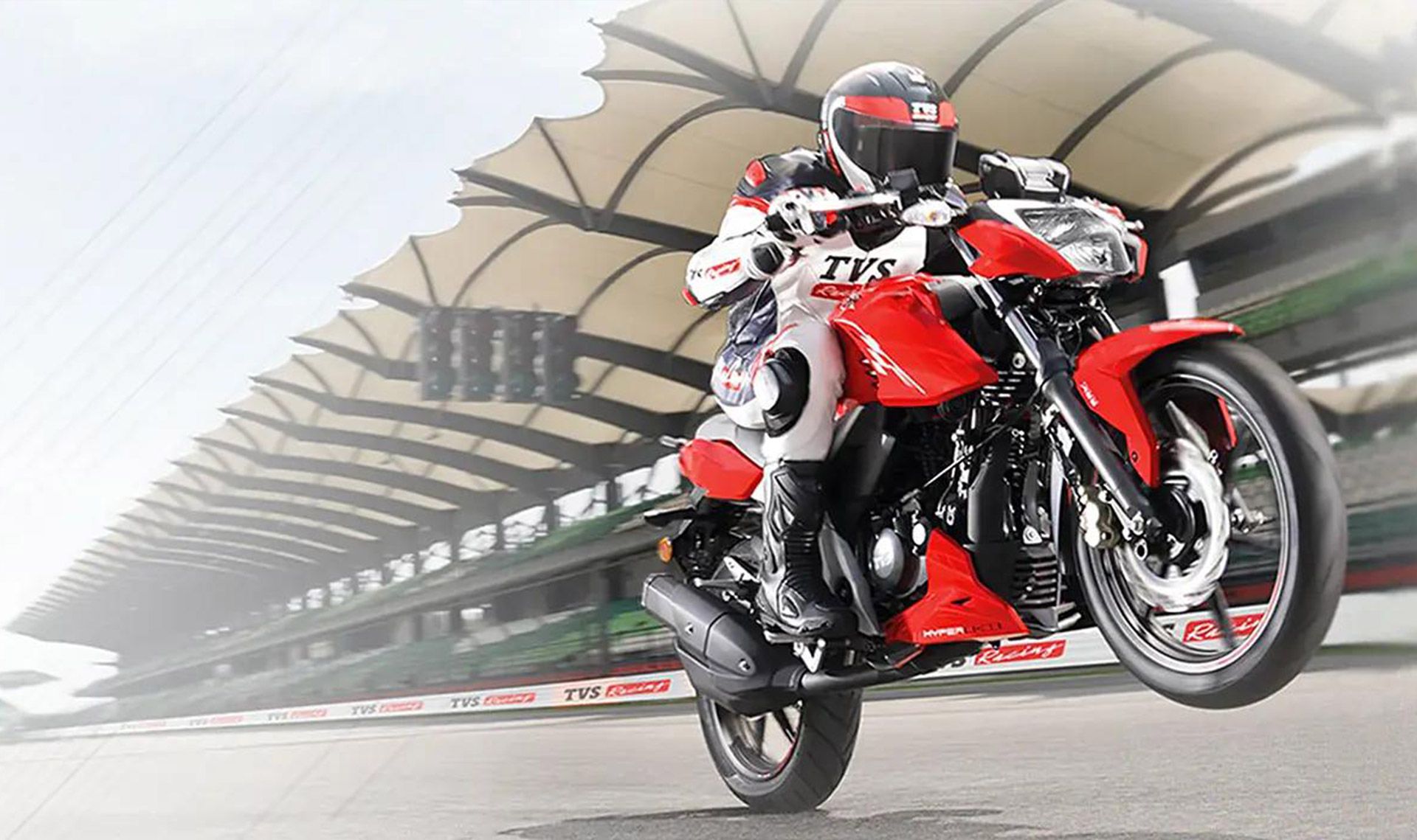 RTR 160 4V - imagen destacada